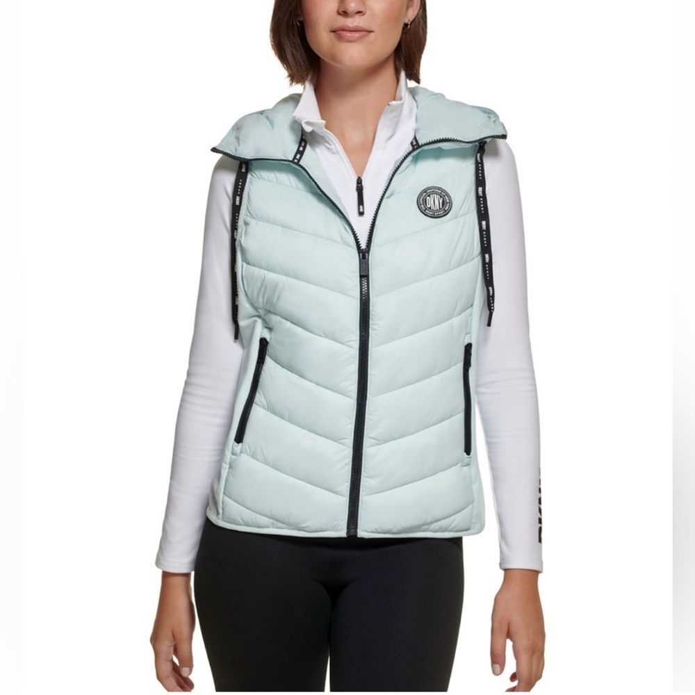 DKNY Sport Moonstone Hooded Puffer Women’s Vest Size Large NWT